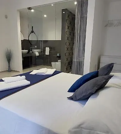 Miramare Rooms B&B-2